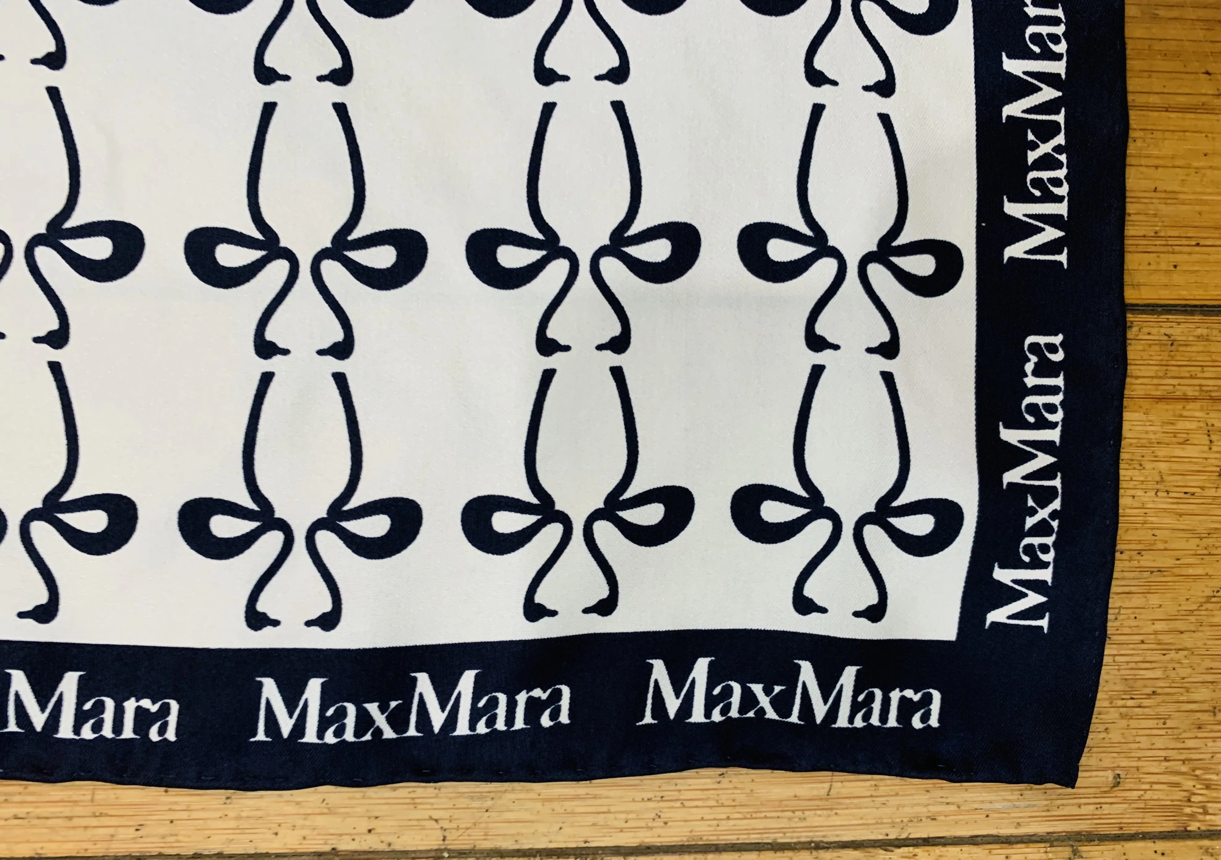 00's Black & White Silk Scarf by Max Mara