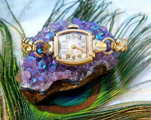 10k Gold Filled 17 Jewel Waltham Ladies Watch