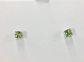 14 K White Gold 0.58 Carat Round Peridot Stud Earrings August Birthstone