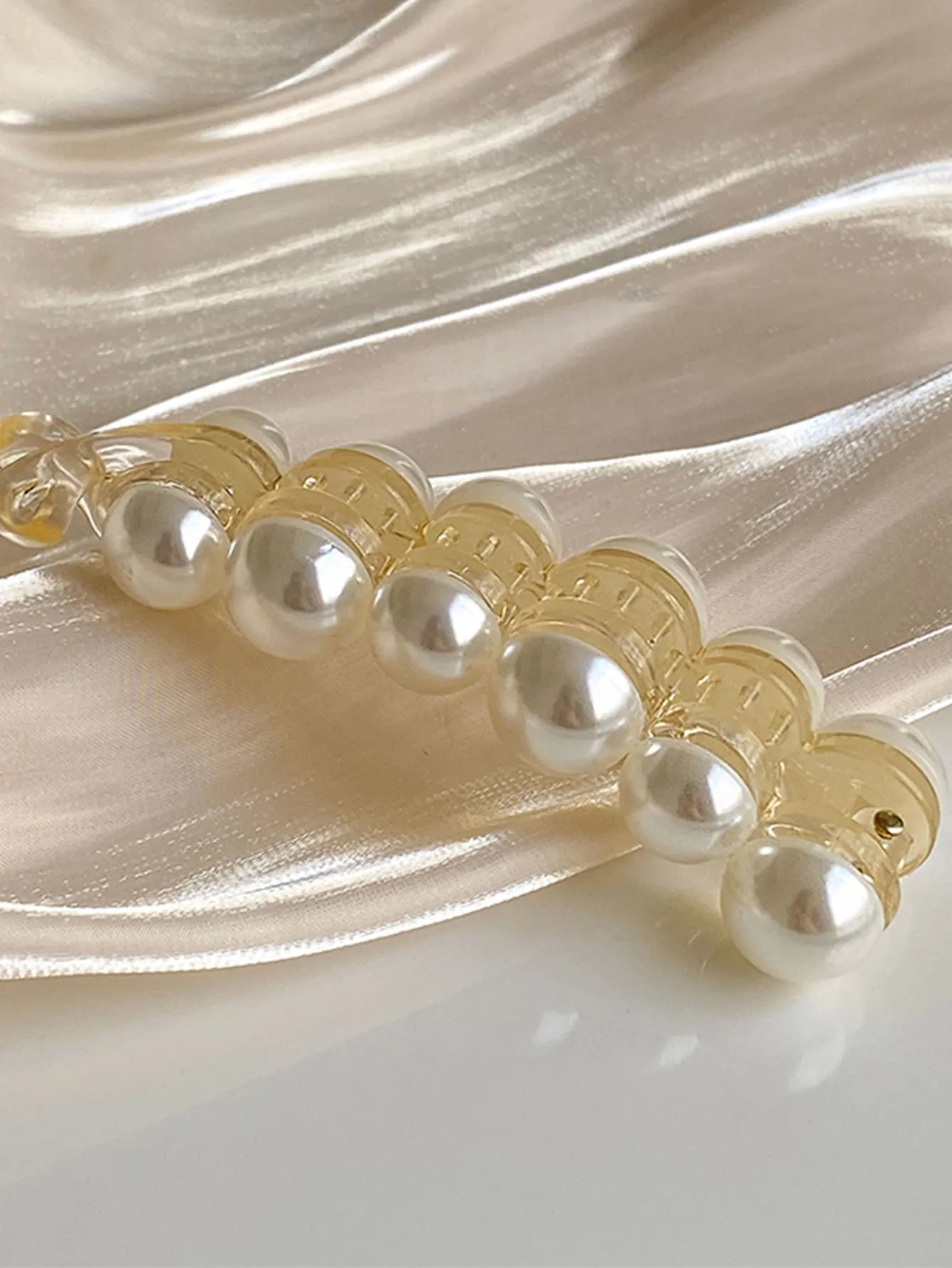 1pc Faux Pearl Decor Banana Clip