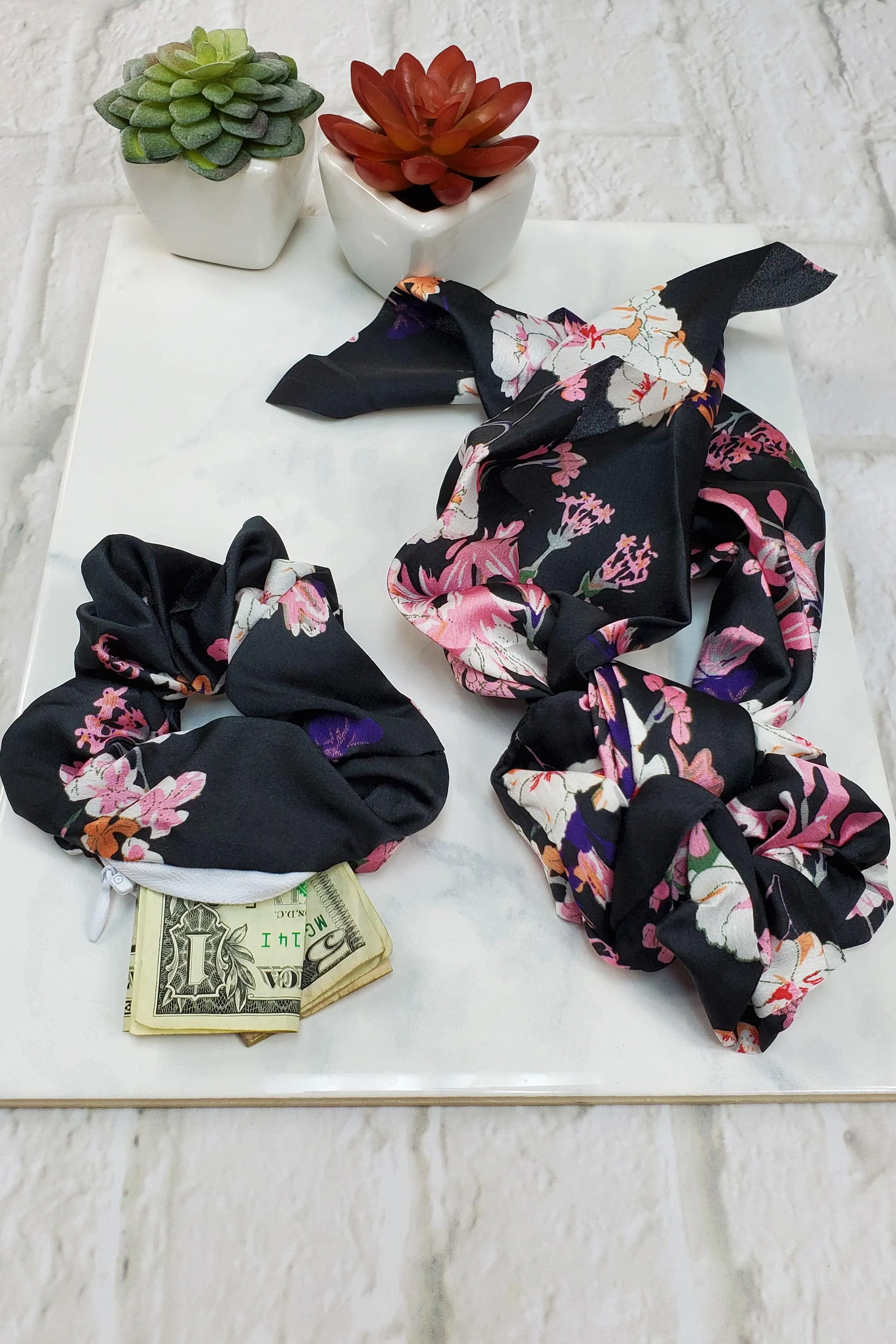 #8 Black Floral Scrunchie Set