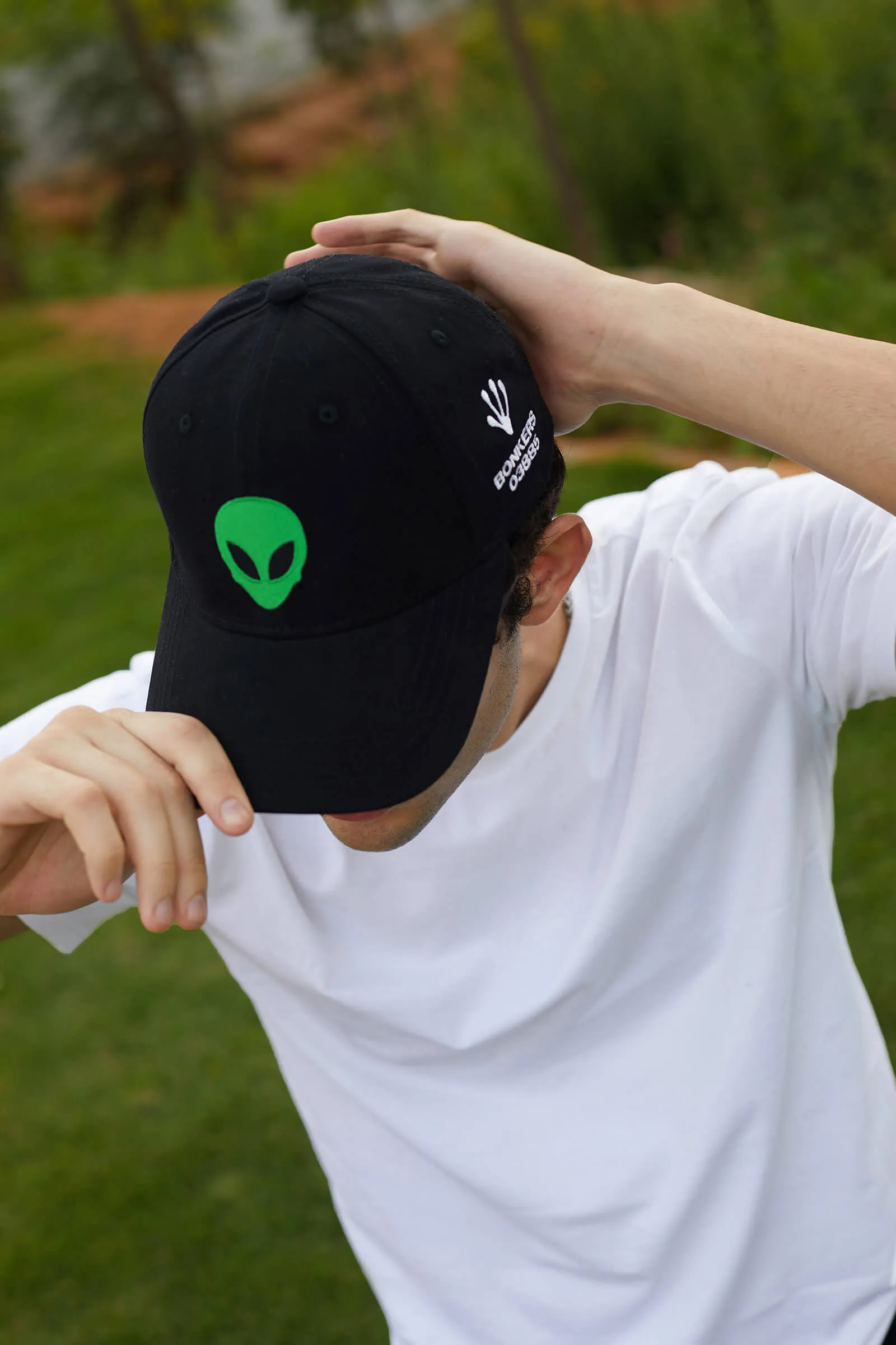 Alien Black Baseball Cap