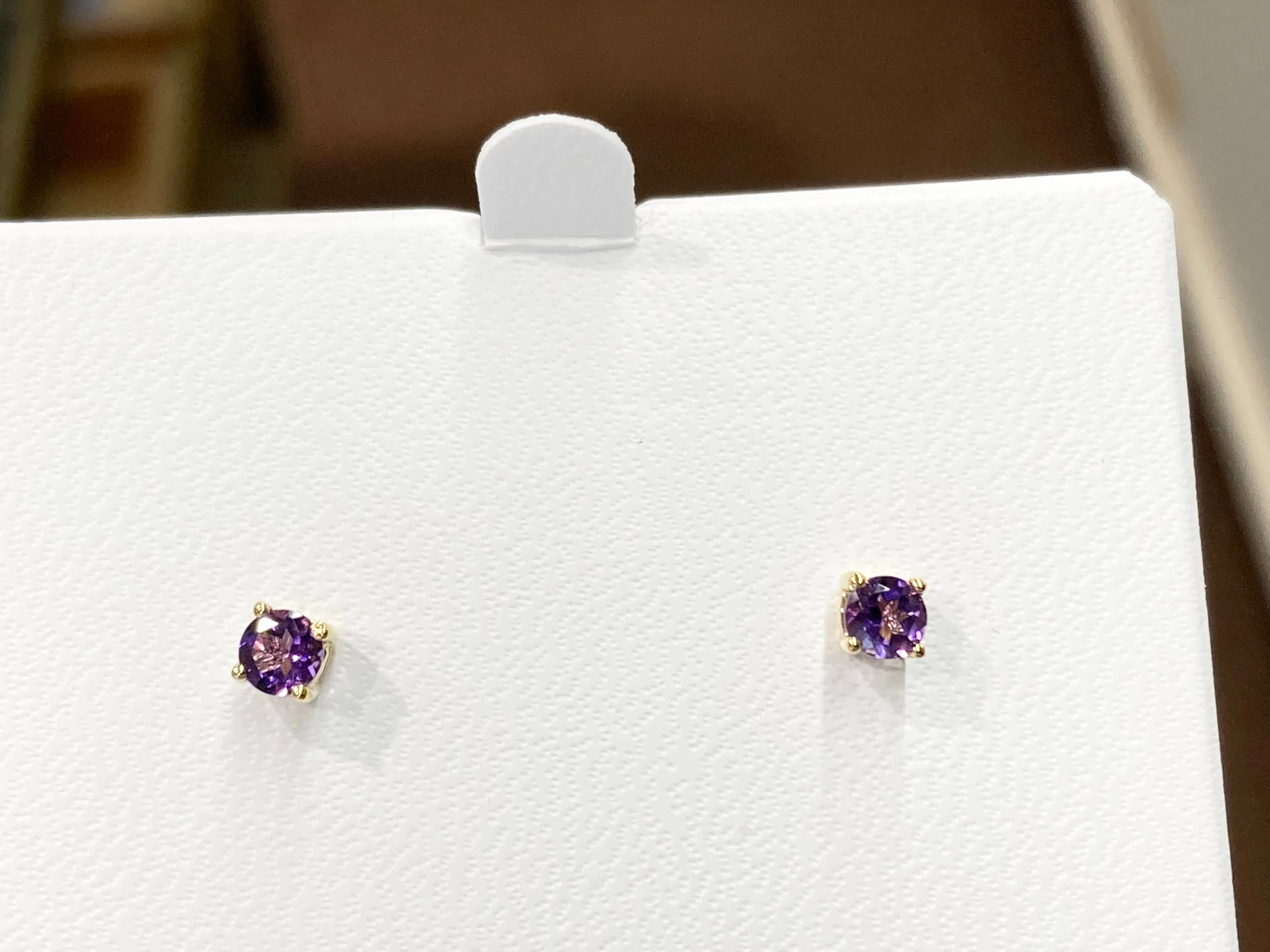 Amethyst 14 K Yellow Gold Stud Earrings