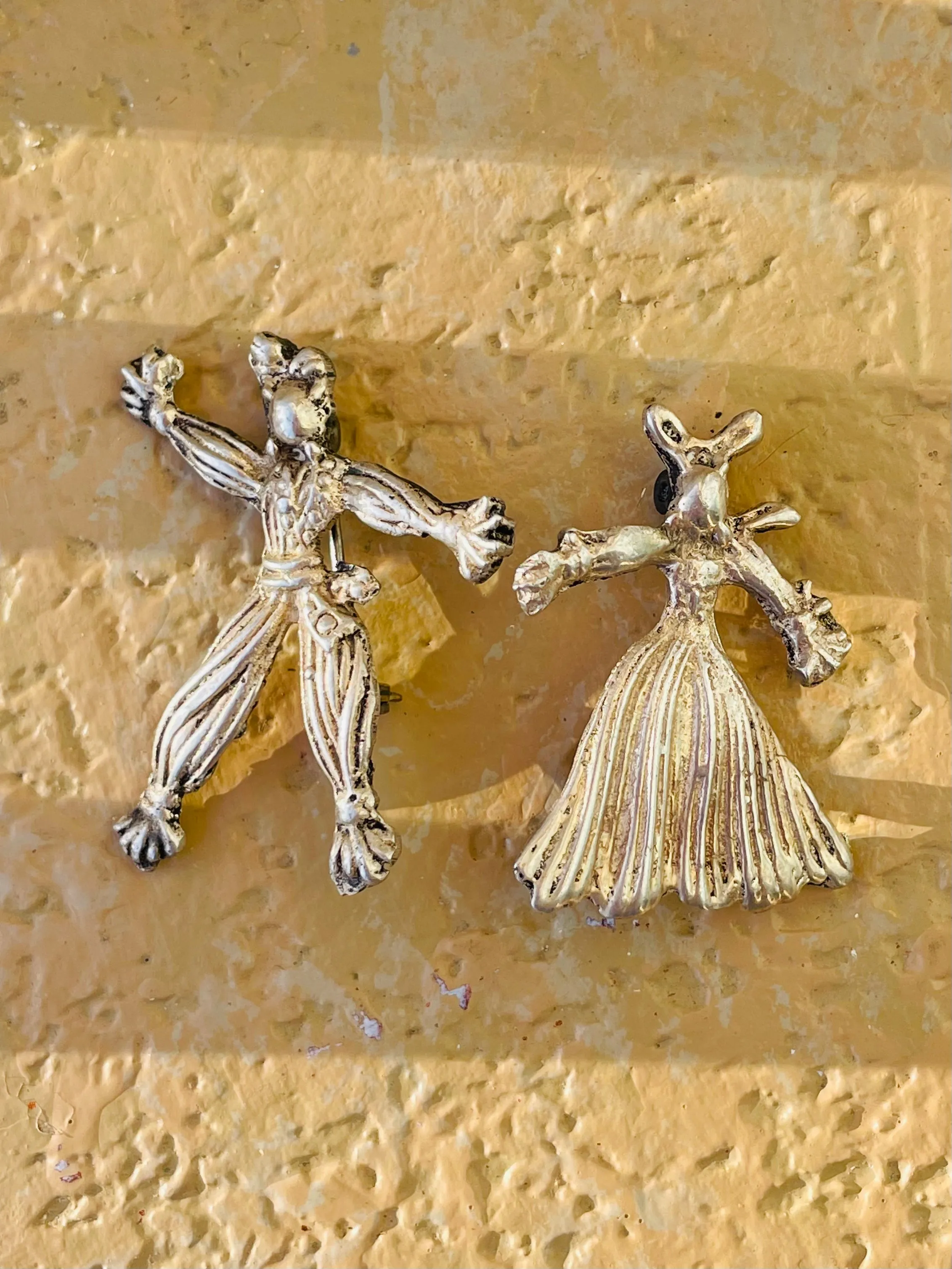 Antique Sterling Silver Man & Woman Dancing Cultural Brooch Pin 13.55g Set of 2