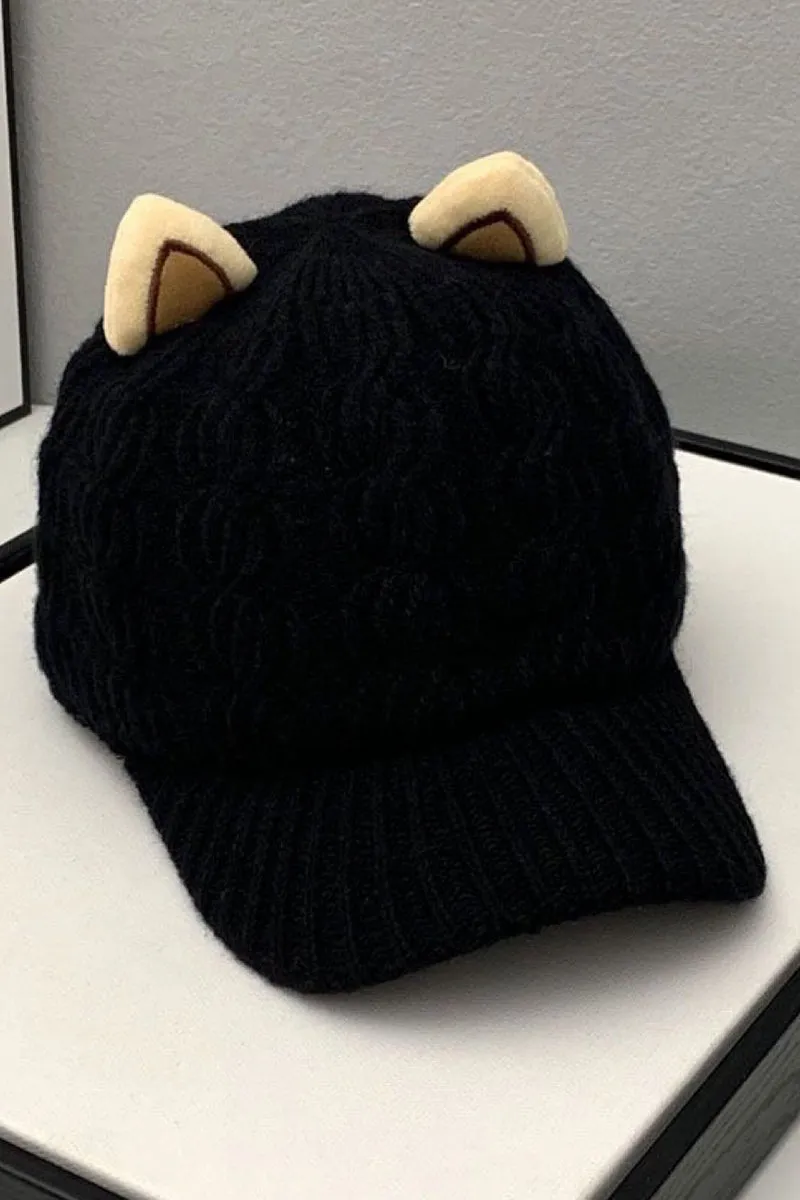 BASEBALL CAP WITH CAT EARS