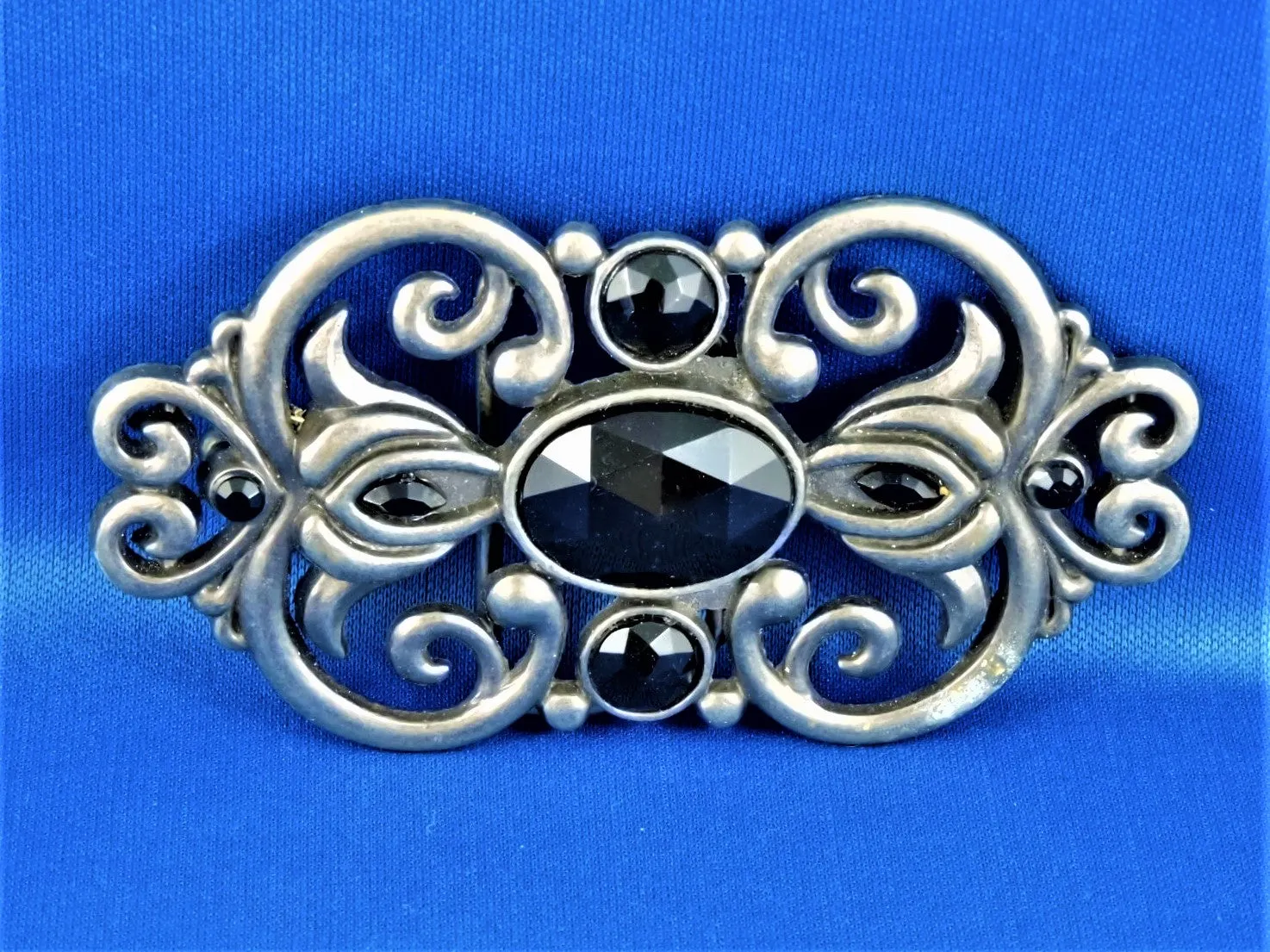 Belt Buckle - Pewter with Jet Black Stones