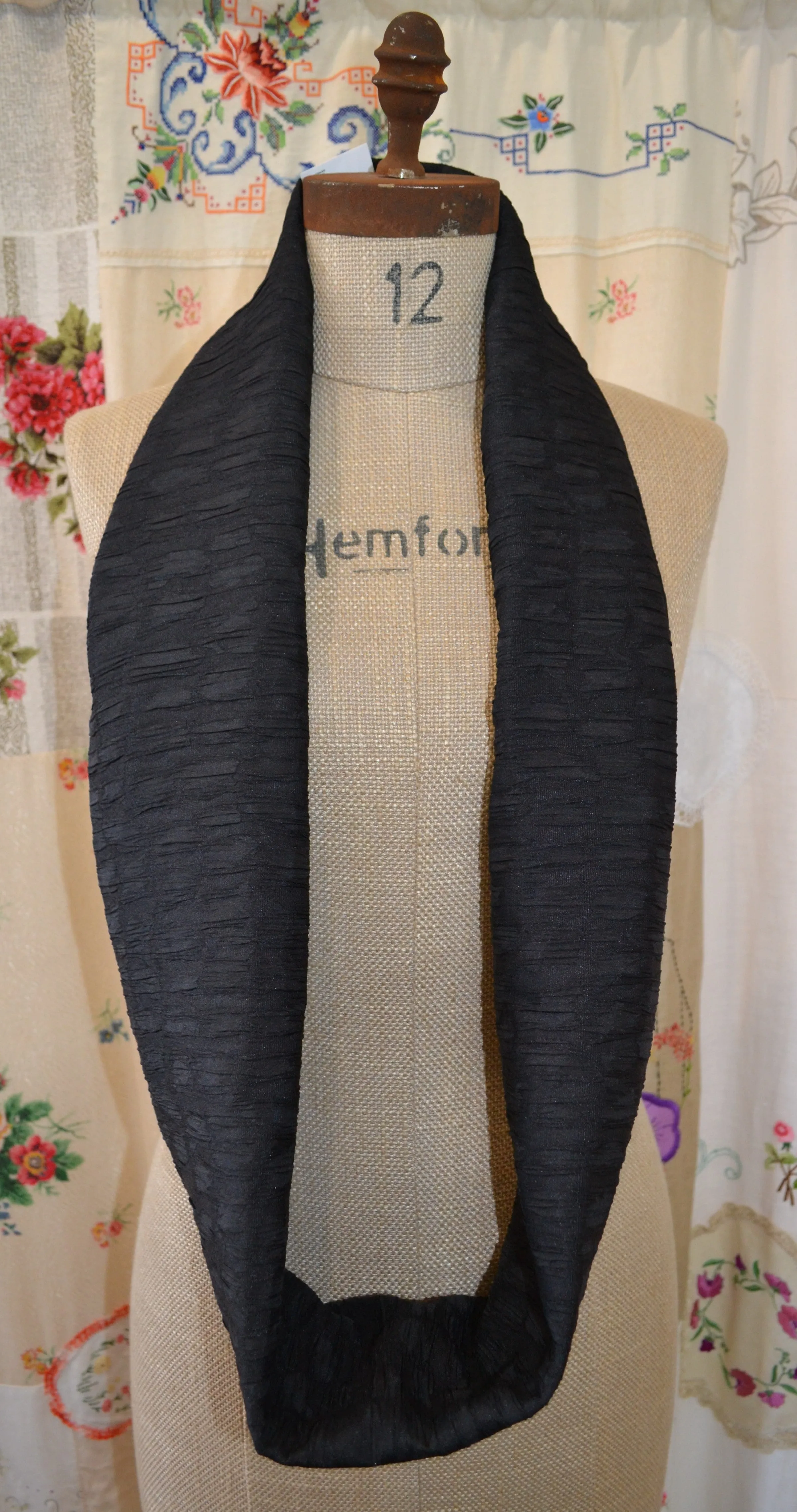 Berserk Cobblestone black loop infinity scarf