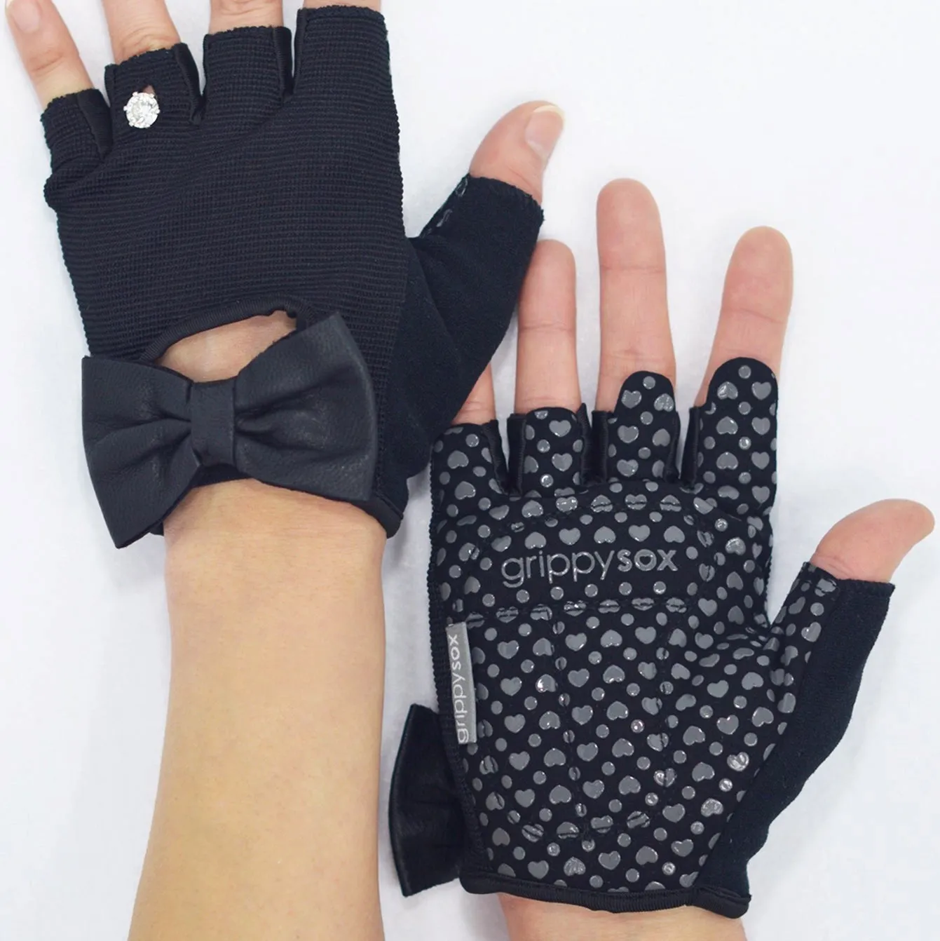 Bow Gloves - Black (Barre / Pilates)