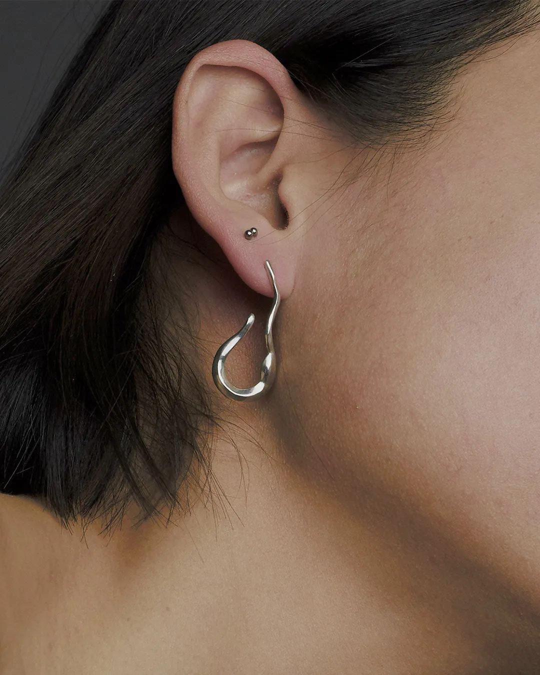 Curved earrings