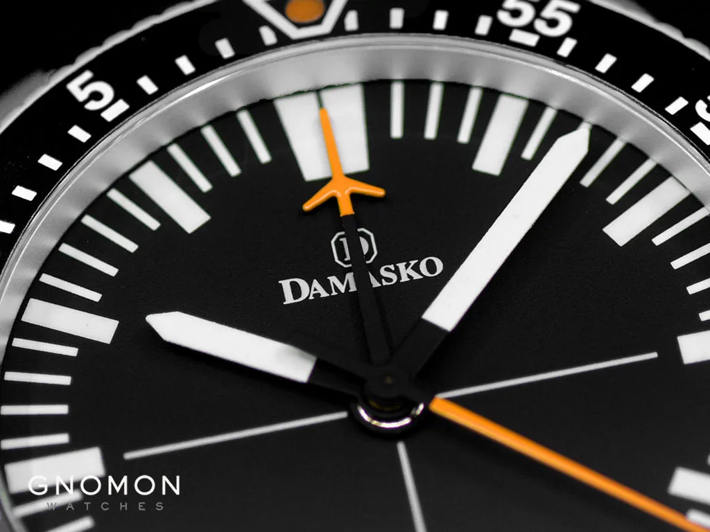 DC80 Orange - Central Minutes Chrono