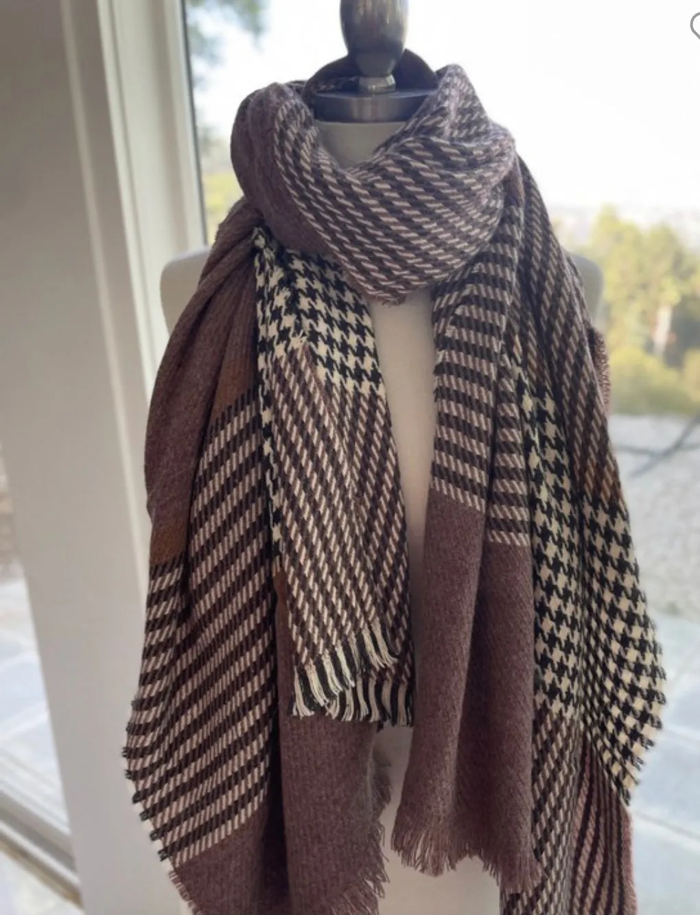 Houndstooth Scarf