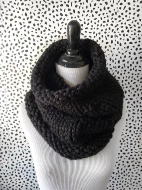 Neckwarmer in Black