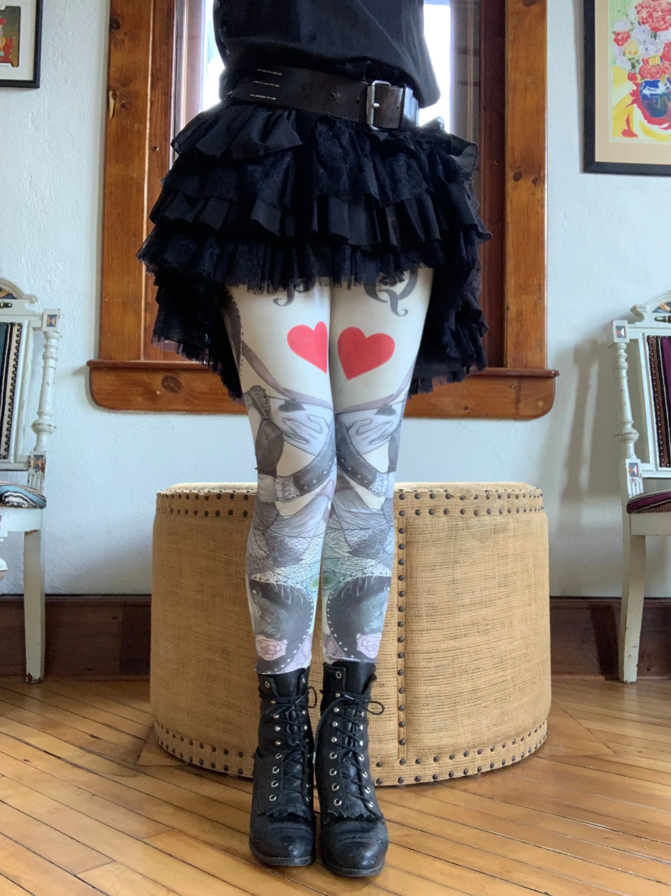 Queen of (Can-Can) Hearts Legging by fox savant