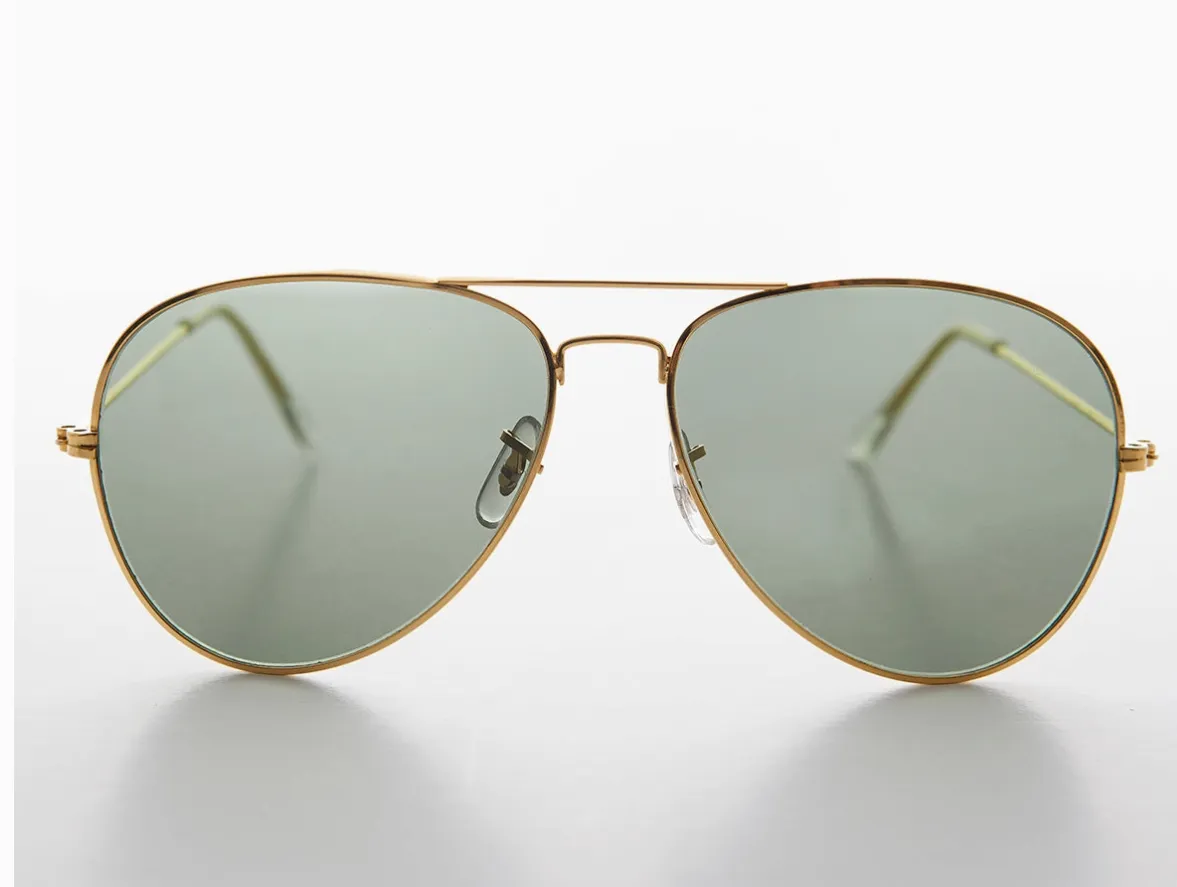 Sunglass Museum - Vintage Metal Aviator Sunglass w/ Glass Lens